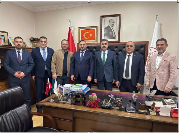 Zonguldak İl Kültür Müdürü Taner Dursun’u yönetim kurulumuz ile birlikte ziyaret ettik. 