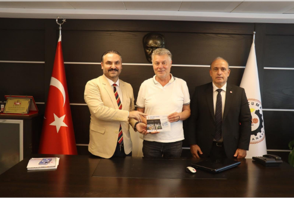 Çaycuma Ticaret ve Sanayi Odası Yönetim Kurulu Başkanı Sayın Zekai Kamitoğlu’nu, Yönetim Kurulu Üyemiz Sayın Mehmet Tülübaş ile birlikte ziyaret ettik.