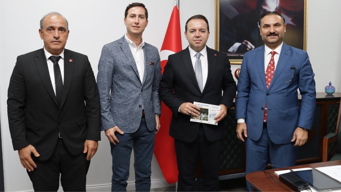 Zonguldak Sanayici ve İş İnsanları Derneği (ZONSİAD) Başkanı Necdet Tıskaoğlu, İl Millî Eğitim Müdürümüz Uygar Keskin