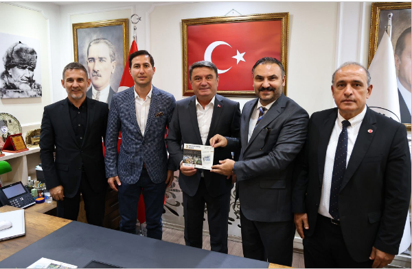 ZONSİAD olarak, Zonguldak Belediye Başkanı Sayın Tahsin Erdem’i makamında ziyaret ettik