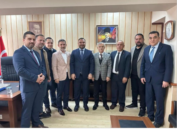 Zonguldak Vali yardımcısı Sayın Muammer Balcı’yı makamında ziyaret ettik.