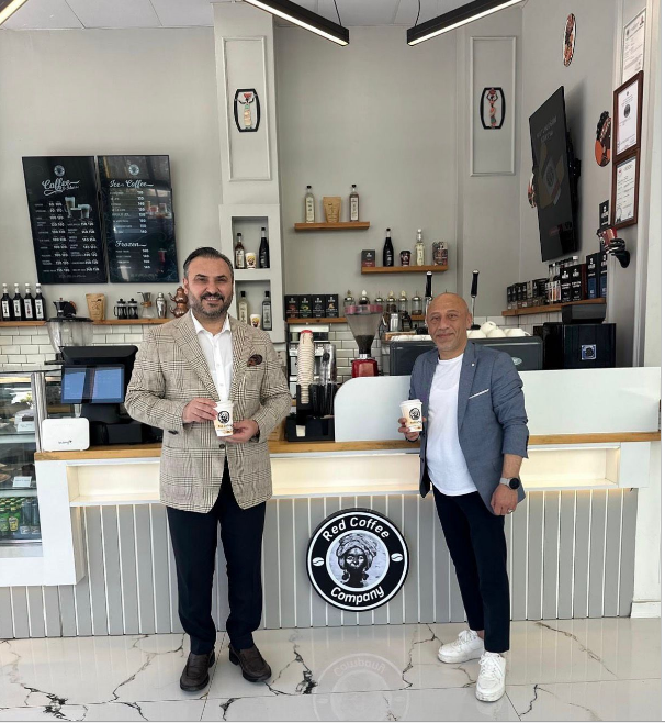 Çaycuma “Red Coffee Company” işletme sahibi Sayın Serkan Kırmızı’yı Çaycumada faaliyet gösteren firmasında ziyaret ettik. 