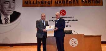 Derneğimiz Yönetim Kurulu Üyesi Sayın Murat Kotra, Milliyetçi Hareket Partisi Genel Müdürü Sayın Devlet Bahçeli İle Birlikte